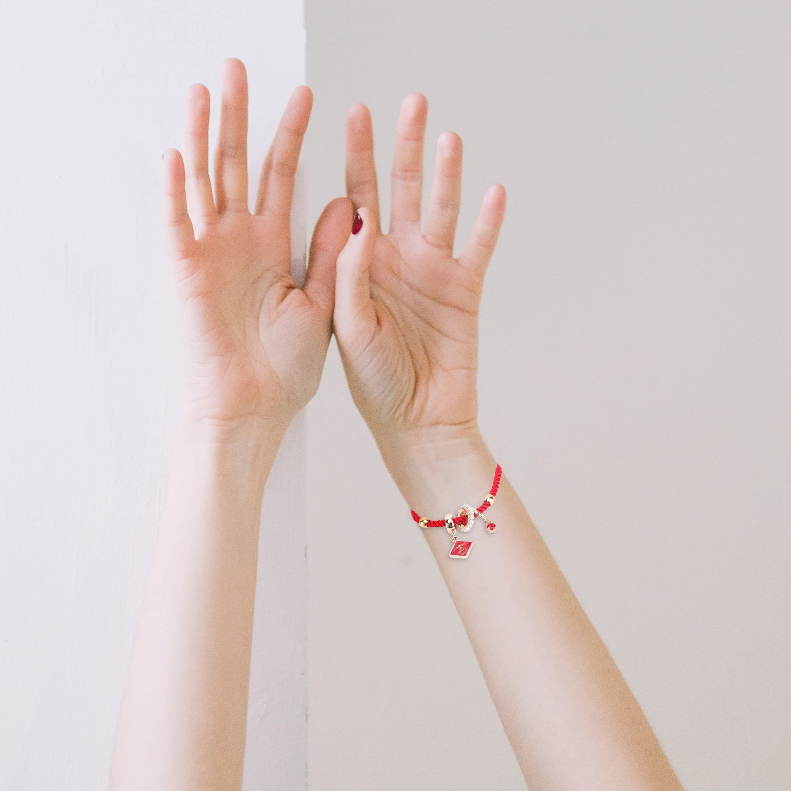 

1pc Red Bracelet Handmade Creative Year Wristband Stylish Student Bangle Simple Delicate Hand Ornament Durable Daily Wearing