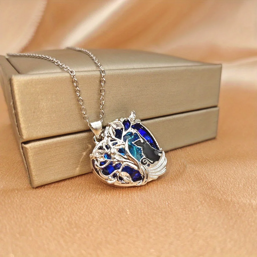 Fashionable and Creative Love Tree Cat Necklace as a Jewelry Gift for Women\'s Festivals and Religious Anniversaries