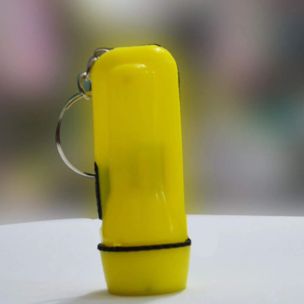 

24pcs LED Keychain Durable Mini Torch Keyrings Party Mini Torch Keyrings Accessories Christmas Gifts Portable Lighting