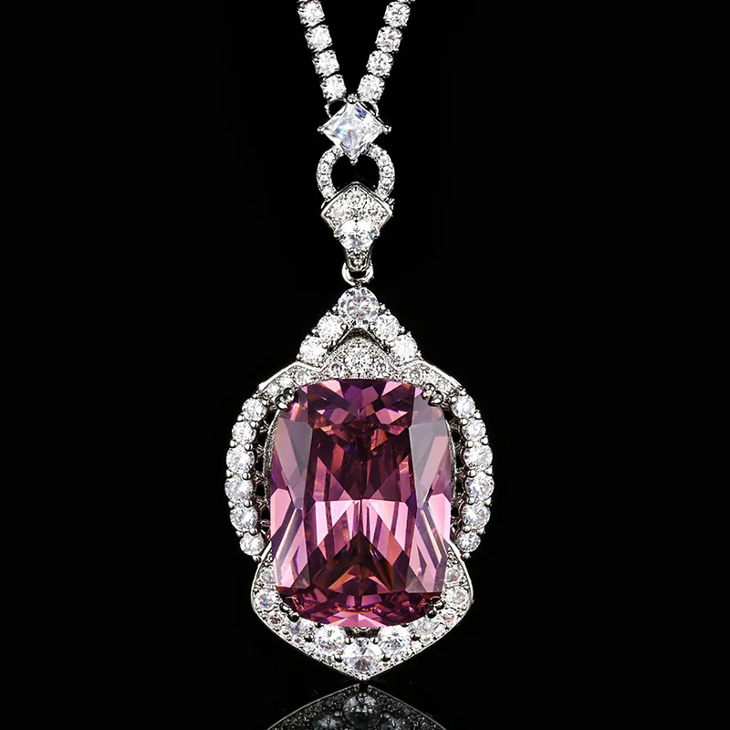 New Gold-Plated Fashion Gemstone Square Diamond Luxurious Pendant Necklace Stone 20*28