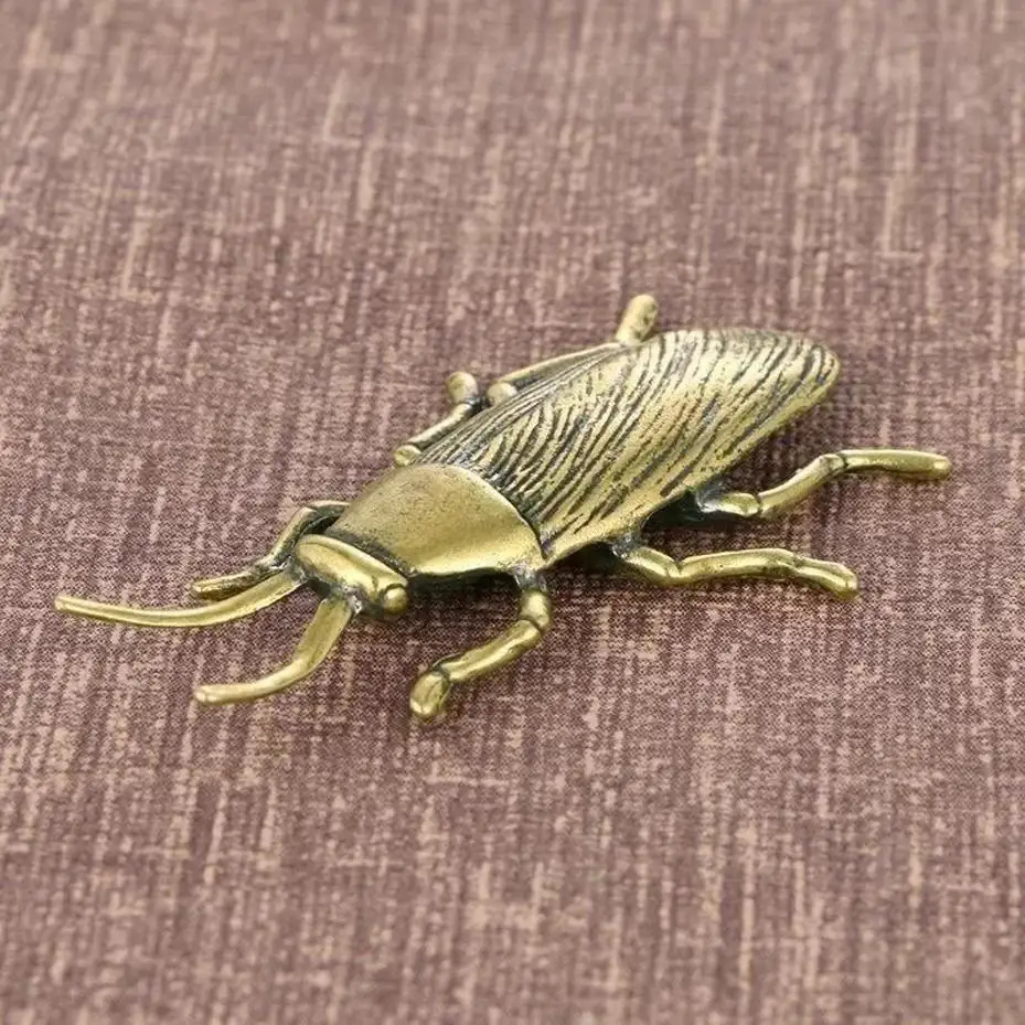 1 Pcs Brass Insect Cockroach Figurines Miniatures Solid Tea Pet Funny Crafts Collection Desktop Small Ornaments