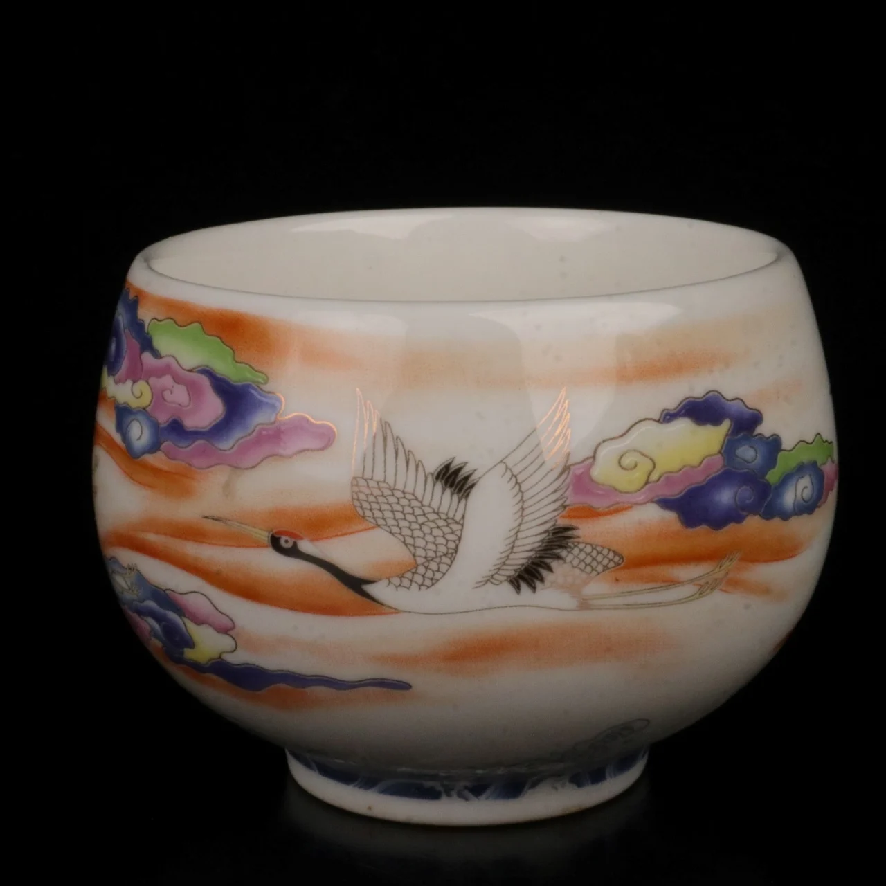 Jingdezhen pink crane seven color auspicious cloud pattern large belly cup antique porcelain decoration