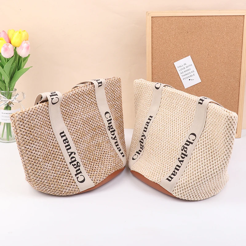 Popular Grass Woven Bag Handmade Woven Beach Bag Retro Countryside Style Handbag Portable Large Capacity Casual Tote