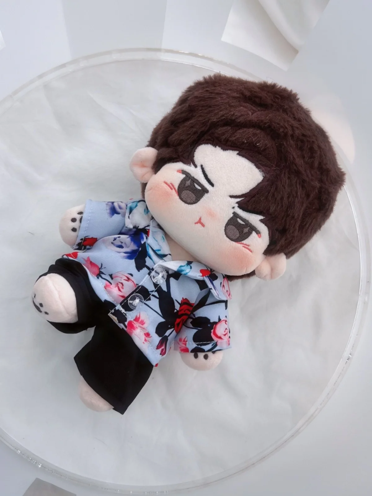 20Cm Poppenkleding Idool Star Wang Yibo Mode Bloemenshirt Vijf Cirkels Sportpak Gevuld 20Cm Plushies Pluche Pop Accessoires