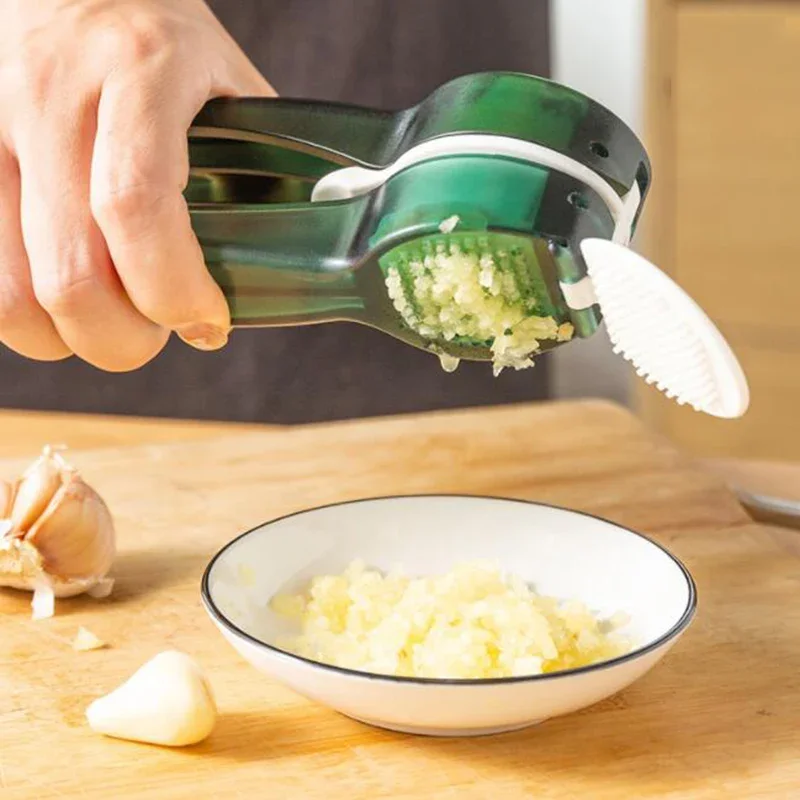 2 in 1 Multifunctional Manual Garlic Press Mincer Hand Garlic Clasp Chopper Slicer Crusher Kitchen Vegetable Tool