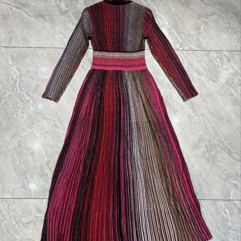 فستان محبوك ذو ألوان متباينة على الطراز الأوروبي الأمريكي بخيط أوروبي وأمريكي مخطط وخصر متباين وأكمام طويلة متطابقة مع فستان رسمي عالي المرونة