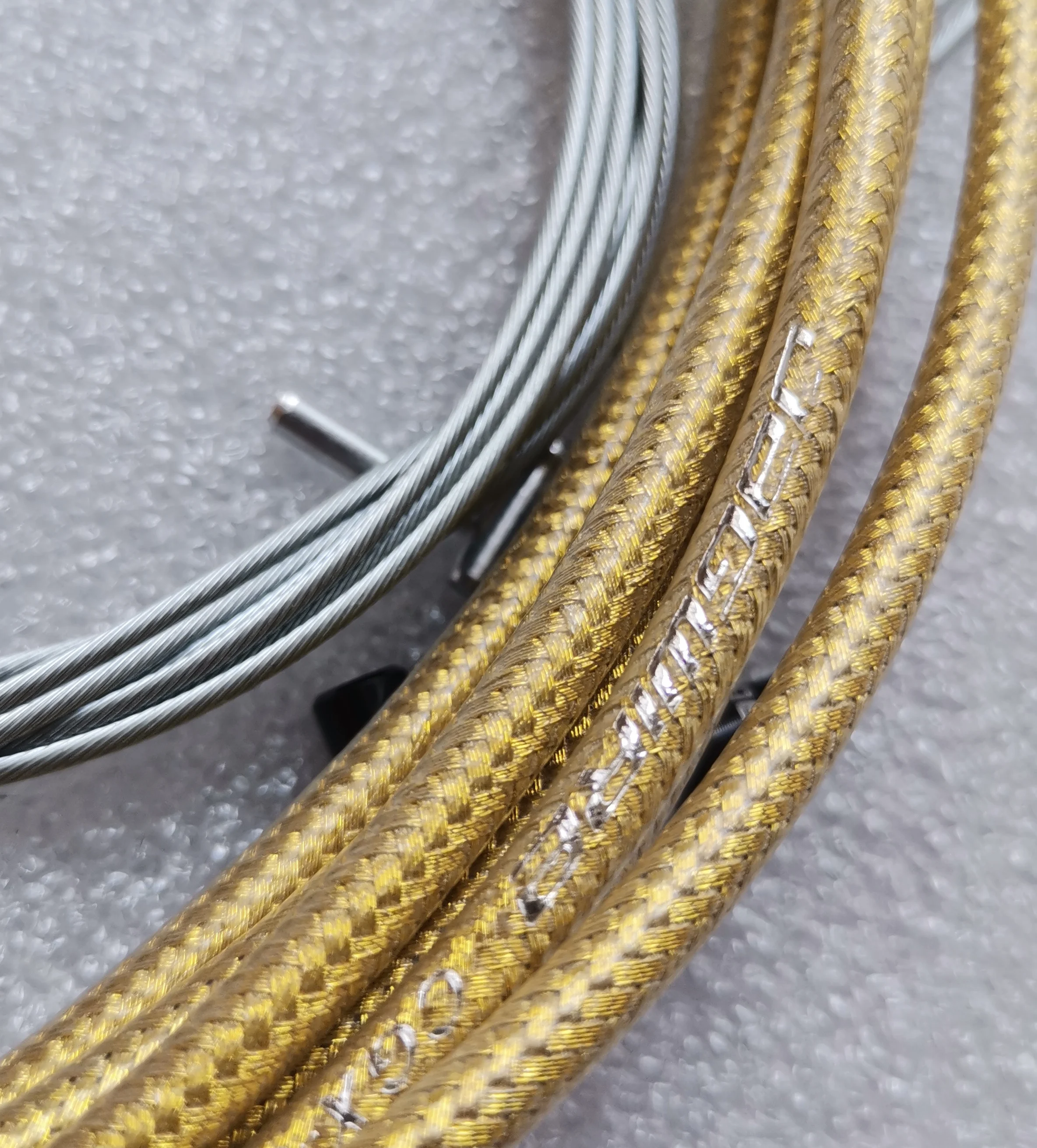 JAGWIRE BRAIDED PALE GOLD SL SLICK LUBE LINER HOSE CABLE KIT BRAKE SHIFTER SUIT FOR SHIMANO SRAM