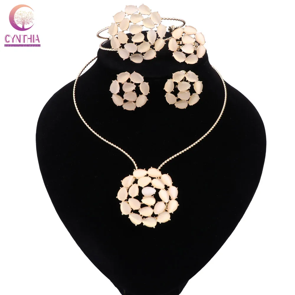 

CYNTHIA Dubai Gold Color Jewelry Sets African Women Wedding Bride Accessories Fashion Necklace Earrings Bracelet Ring Set