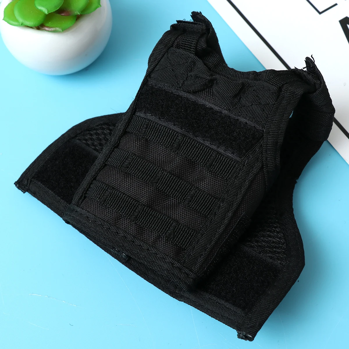 

Stylish Beer Cover Compact Insulated Sleeve Adjustable Elastic Band Foldable Lightweight Machine Washable Outdoor