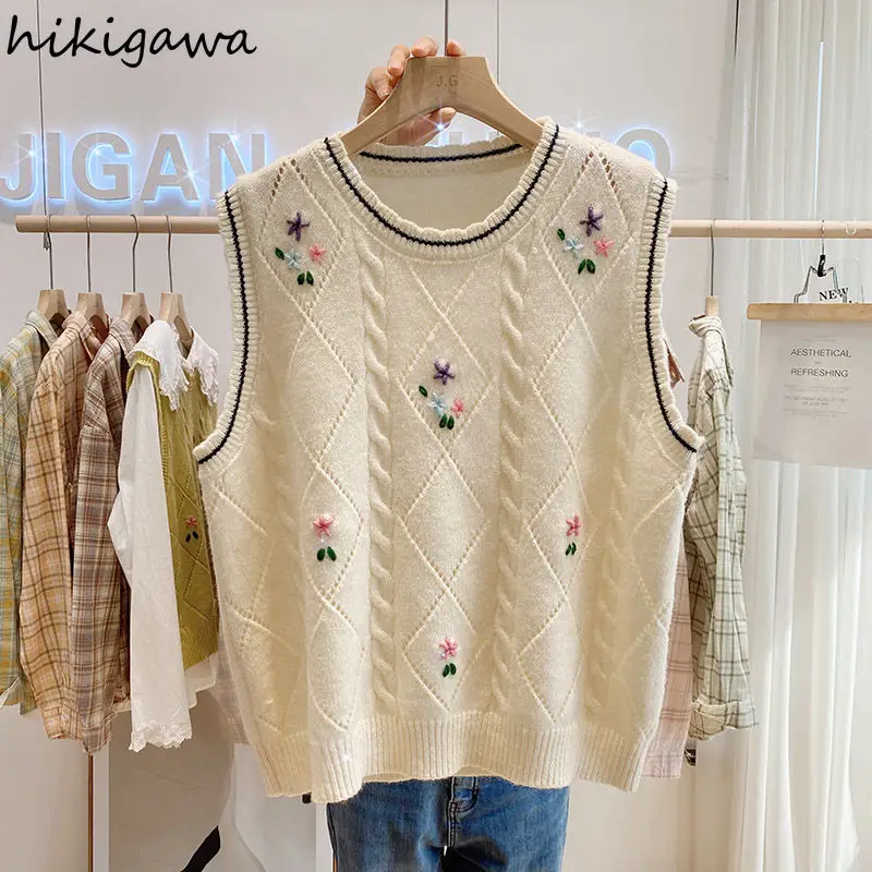 Sweet Sweater Vest Women Clothing O-neck Sleeveless Waistcoat 2024 Ropa Mujer Hollow Out Embroidery Floral Knit Thin Tanks Tops