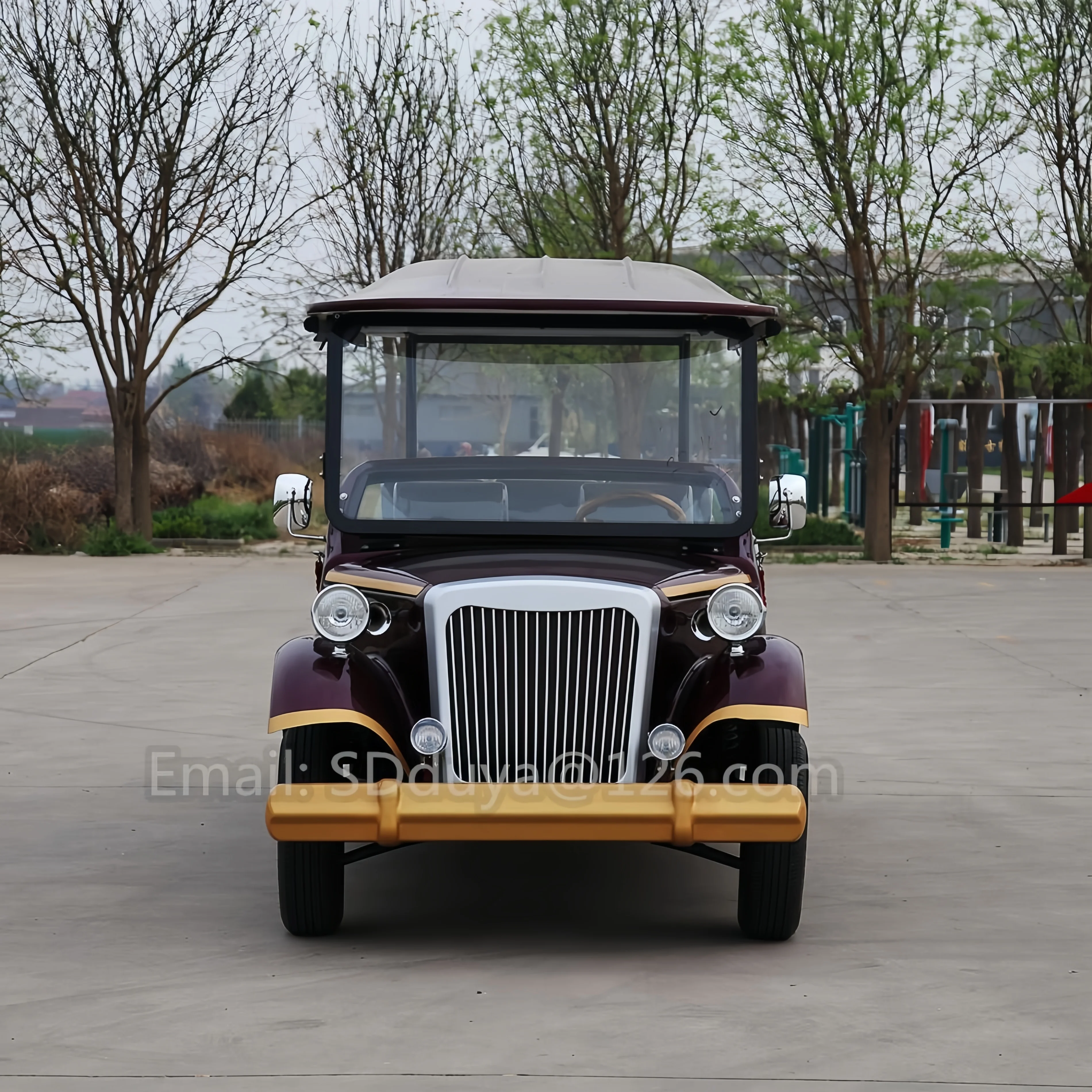 Colorful Electric Classic Car 8 Seater Vintage Cart Sightseeing Bus Three Rows of Seats 5+3 Seats 8 Passengers