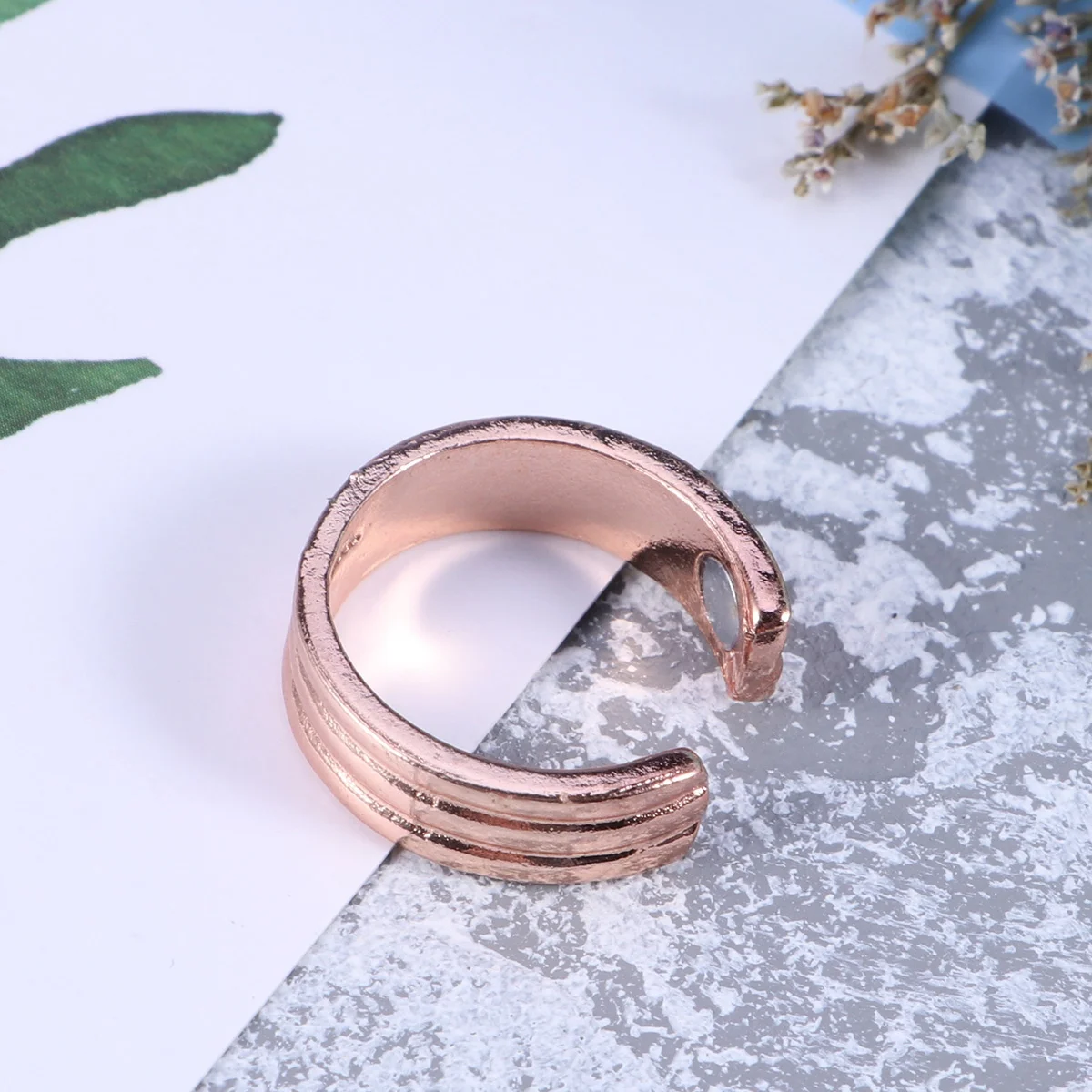 

Magnetic Therapy Acupressure Breath Aid Open Style Ring Rose Golden Embossing Magnetic Acupressure