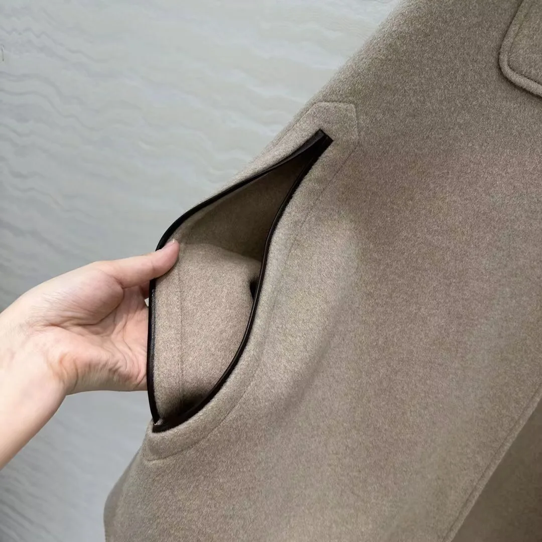 2025 New Winter Cashmere Wool Woolen Overcoat Women Lapel One Button Batwing Sleeve Poncho Sheepskin Spliced Pocket Loose Cloak