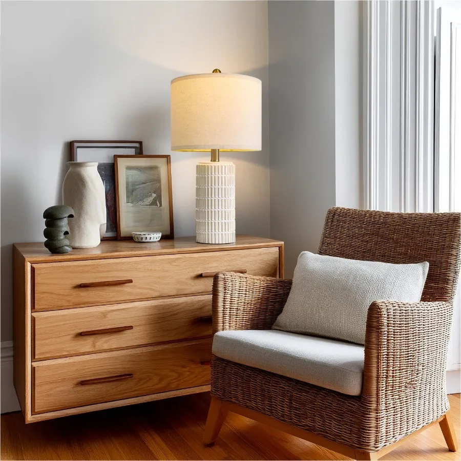 Lampade da tavolo moderne in ceramica piccole da 20,75 pollici, set di 2 lampade da comodino bianche per camera da letto, comodini, decorazioni per scrivania in fattoria, regalo Nig