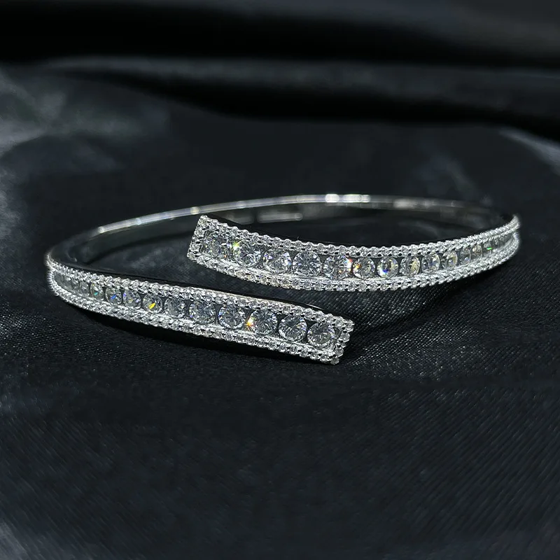 

S925 Rhodium Plated Geometric Bracelet with Full Row Moissanite, Adjustable Women's Jewelry Gift