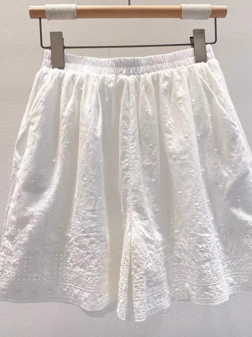 

Белые женские летние шорты с вышивкой цветов, тонкие, с высокой талией, свободные, повседневные, А-силуэт, широкие штанины, модные, для города