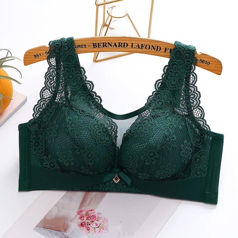 Large Lace Bra Women\'s Thin Comfortable Gathering Sports Bra Women\'s Clothes Hollow Breathable Comfortable Lingerie