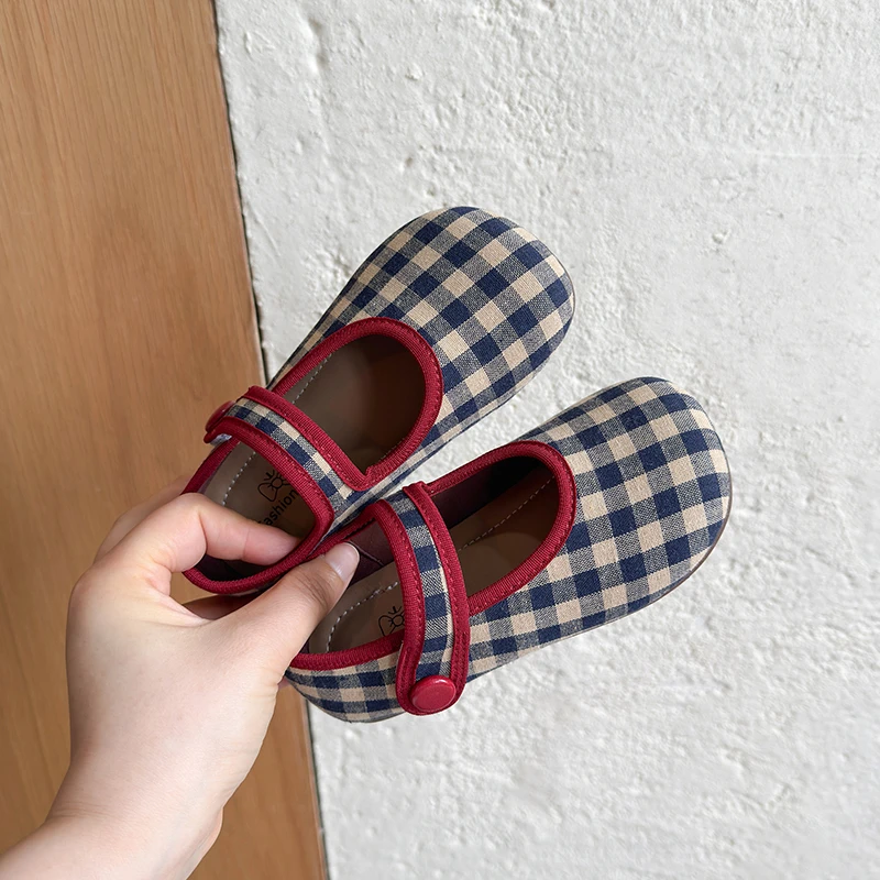 Thumbnail 3 - #4 Top Kids Canvas Shoes Picks for Every Budget