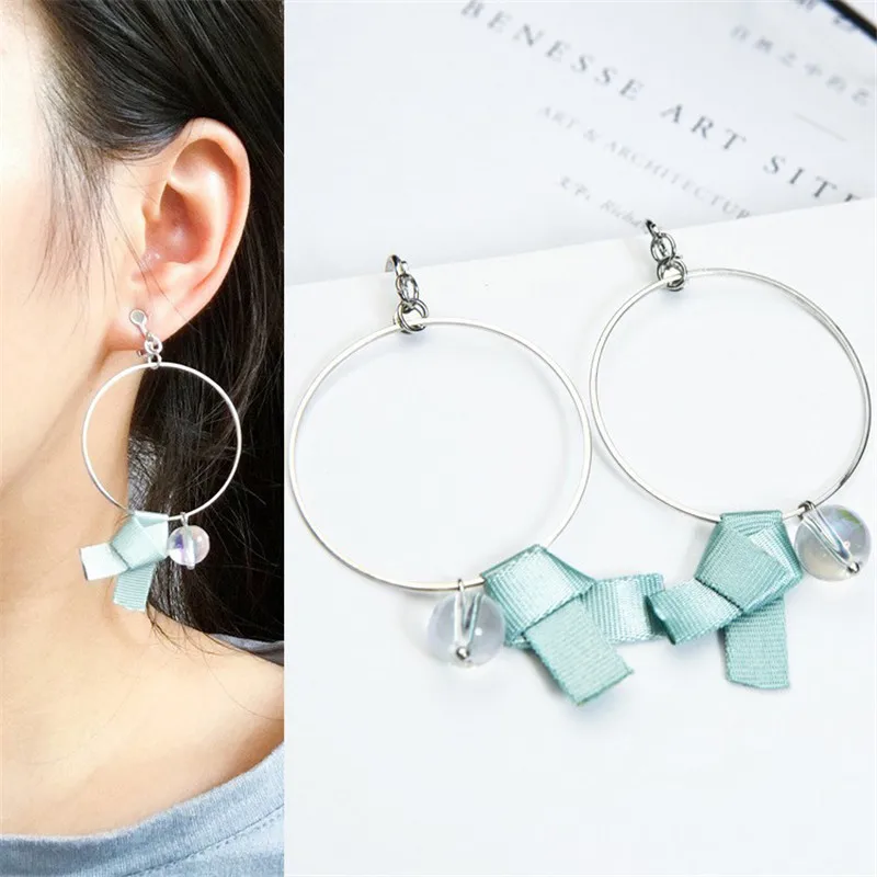 2026 Top Popular Simple Geometric Big Circle Earrings Clip On Earring Bow Ball Earrings For Women Fake Piercing Ear Cuff Jewelry