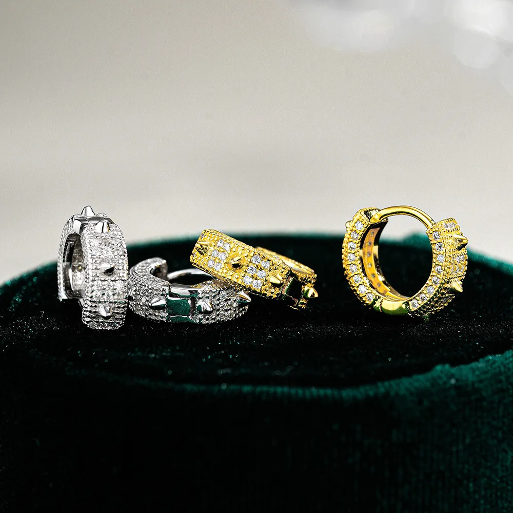 

Hip Hop 18K Gold Inlaid Moissanite Earrings Geometric European and American Men's and Women's Platinum PT950 Earrings