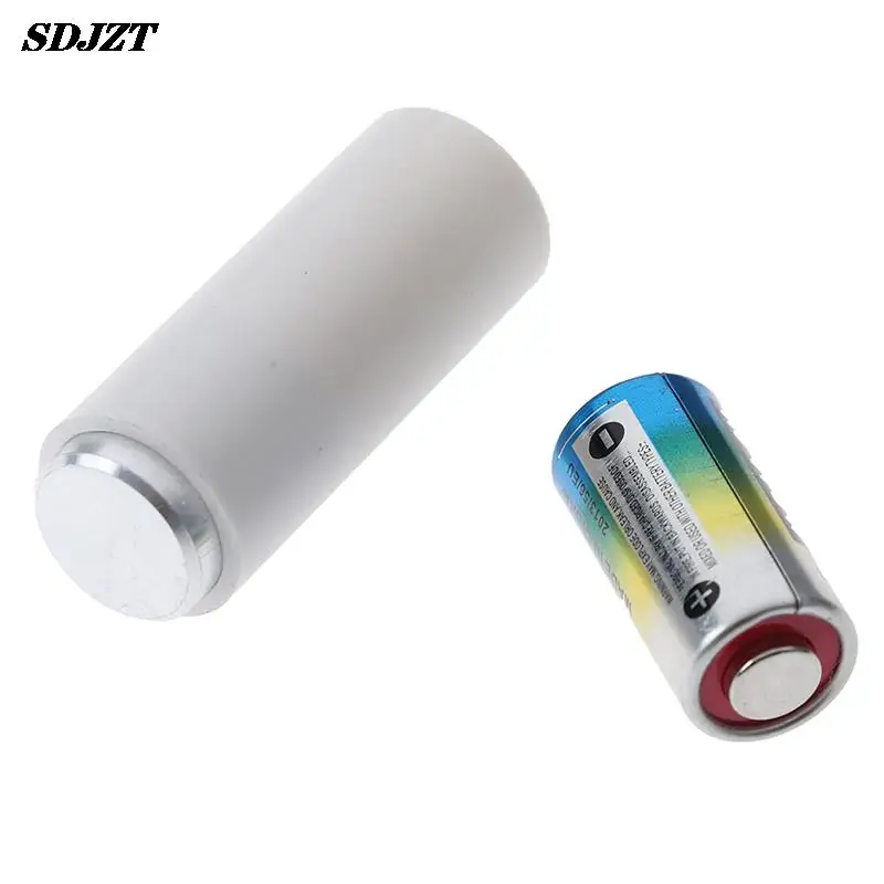 NEW Battery Adapter 4LR44 to PX32 HM-4N for Antique Camera YASHICA ELECTRO 35