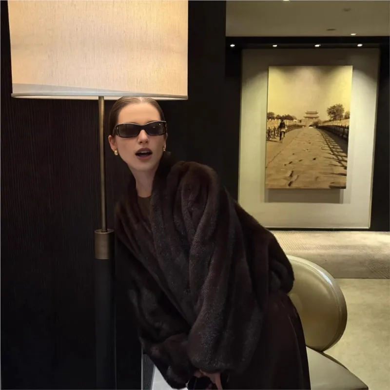 A new style of women's mixed fur coat with mid-style and warm purple color