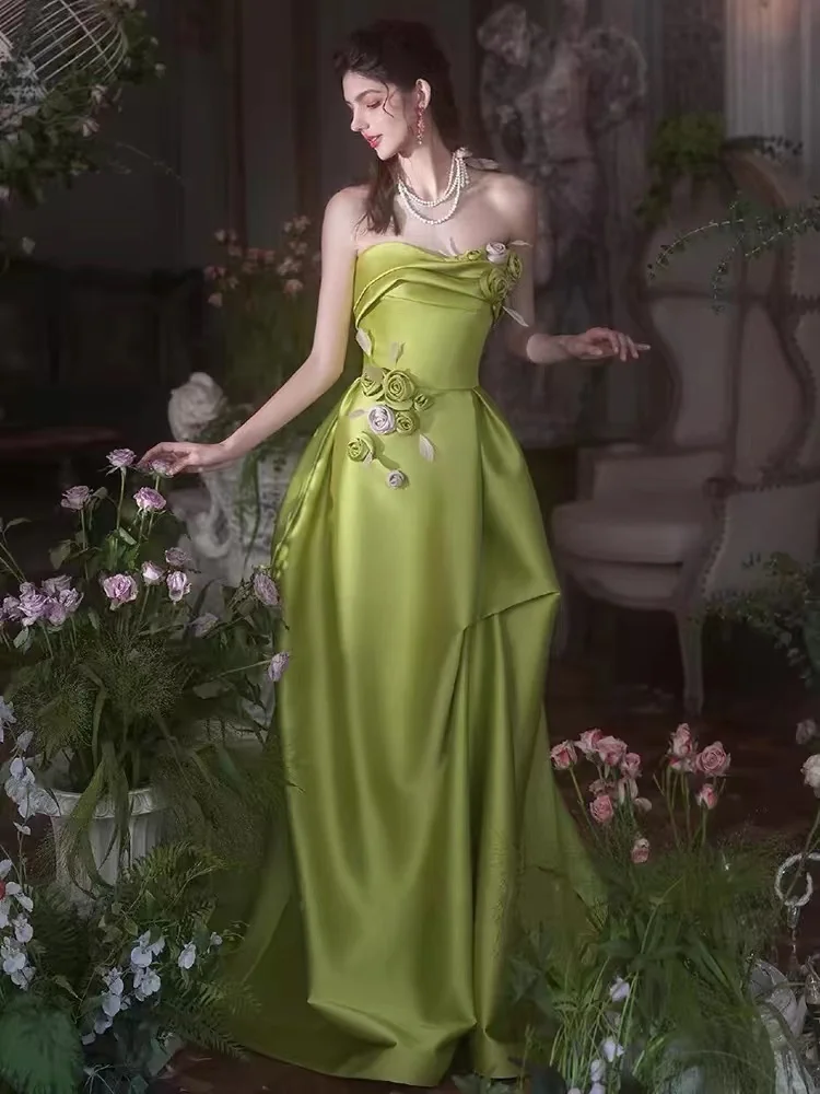 

French evening dress for women with retro design niche green tube top satin three-dimensional flower bride engagement toast dres