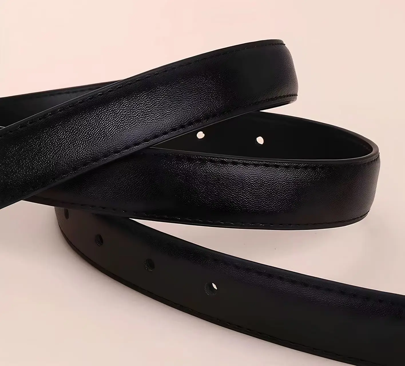 سينتو دي كورو بو فيمينينو كوم بوتاو القمري، سينتو دي مزاجه، ديكورنا دياريا، جينز متعدد الاستخدامات، مودا، 2025