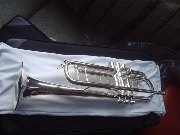 High Grade Silver plated classic structure trumpet