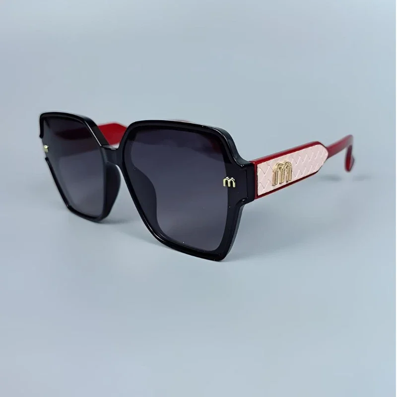 

Fashion New Sunscreen Sunglasses for Women 2025 Trendy High-end Polarized Sun Glasses Driving UV400 Thin Ladies Glasses Gafas