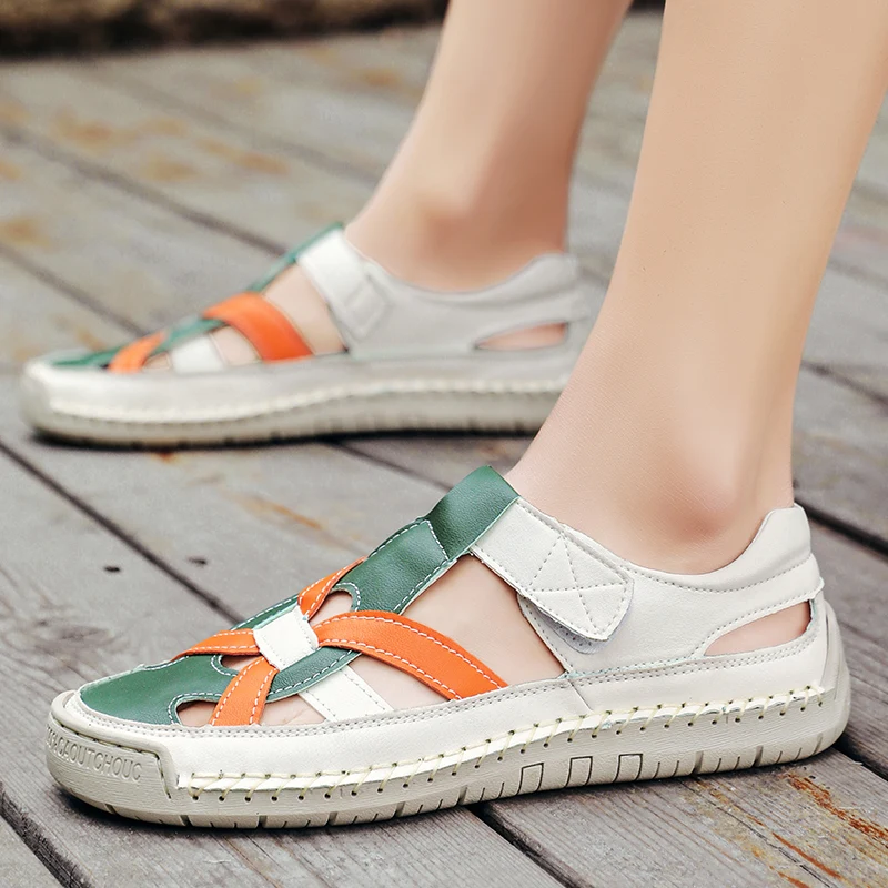 

2026 Outdoor Men's Round Toe Woven Breathable Soft Soled Beach Shoes Fashionable Summer New Men's Comfortable Non Slip Sandals