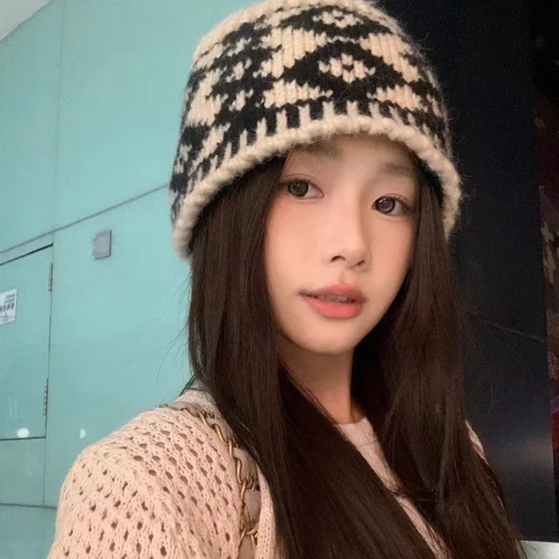 قبعة نسائية محبوكة من الصوف المختلط قبعة صوف كلاسيكية للتدفئة بحجم كبير قبعة مقاومة للبرودة لرأس الذكور #1