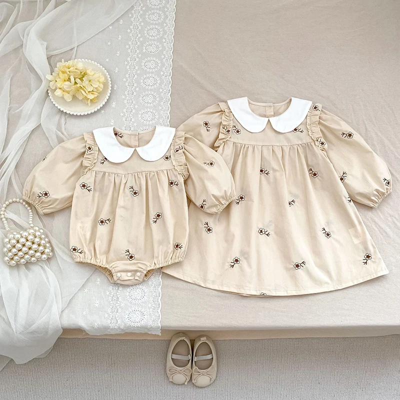 ملابس الخريف ملابس الأخت فتاة فستان الحفلات زهرة التطريز الدانتيل طوق الاطفال الأميرة الأسرة مطابقة فستان رومبير الطفل