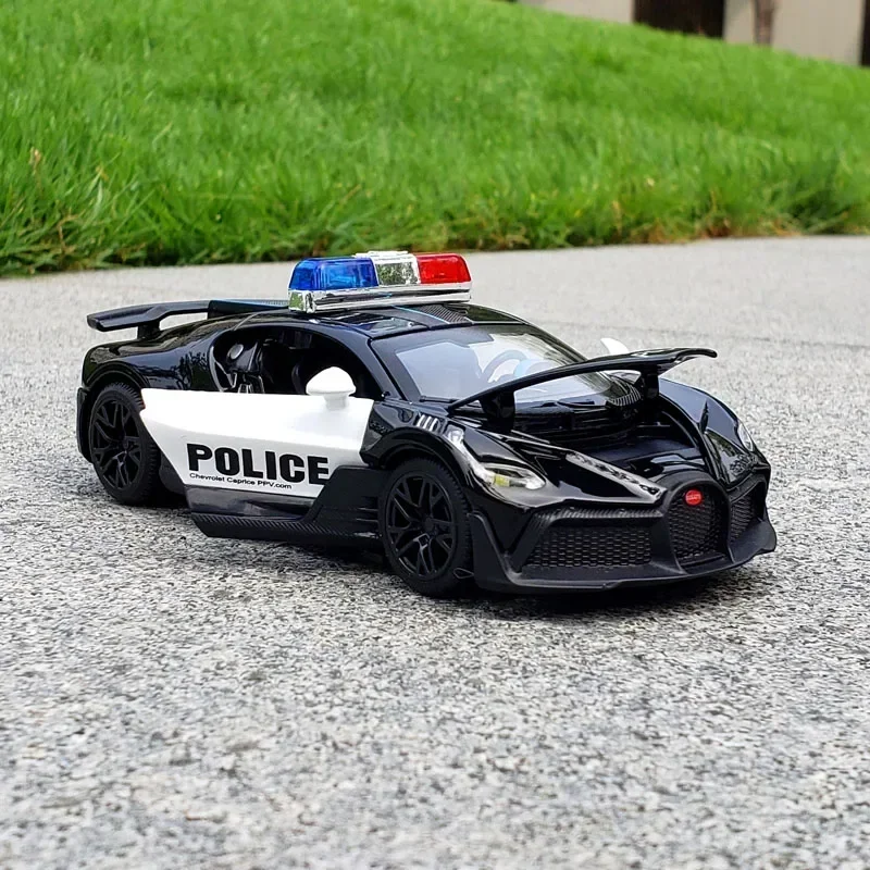 

1:32 Bugatti Lavoiturenoire Alloy Sports Car Model Diecast Metal Toy Police Vehicles Car Model Sound and Light Children Toy Gift