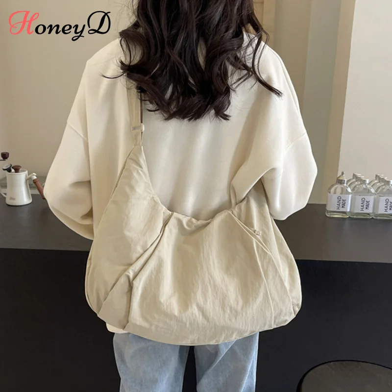 

Korean Style Nylon Shoulder Bag Large Capacity Tote Bag Large Capacity Casual Dumpling Bag Solid Color Fold Oxford Cloth Girls