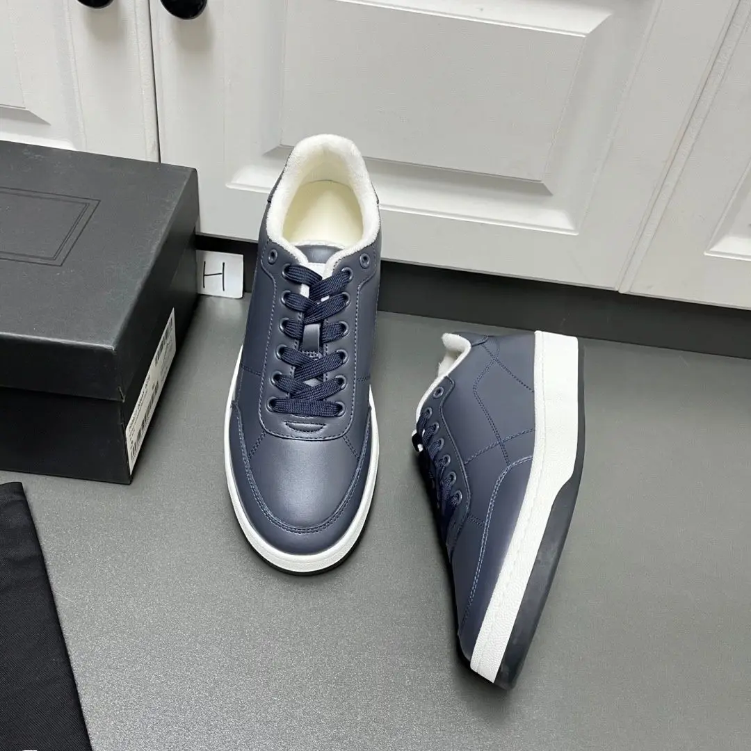 Unisex Navy Blue Fleece Lined Low Top Sneakers Smooth Leather Lace Up Casual Shoes Flat Warm Autumn Winter Street Skate Footwear for Men Women