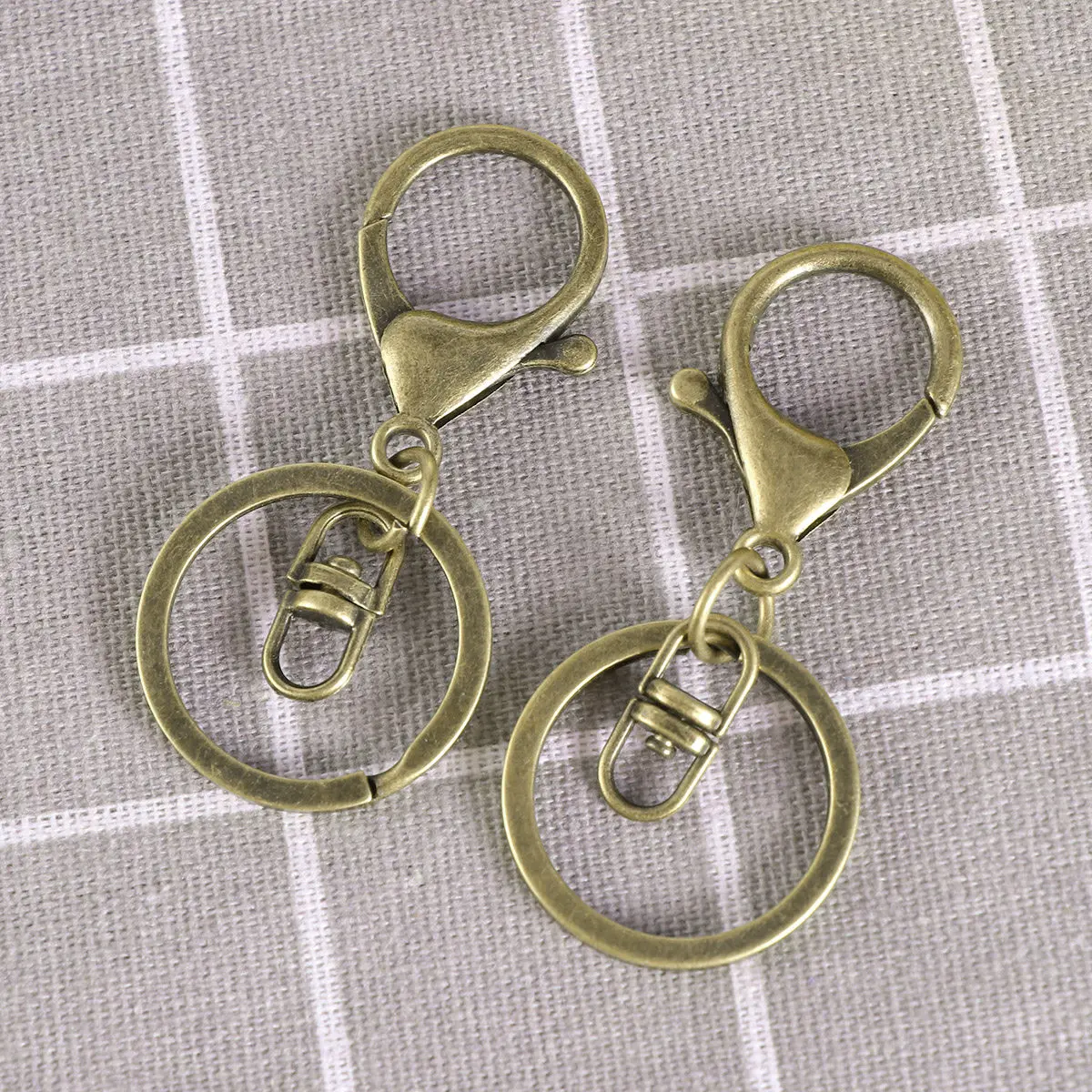 2Pcs Strong Zinc Alloy Lobster Clasp Keyring for Key Rings Keyfobs Charms Purse Hooks Badge Holders Office Lock Management Tools