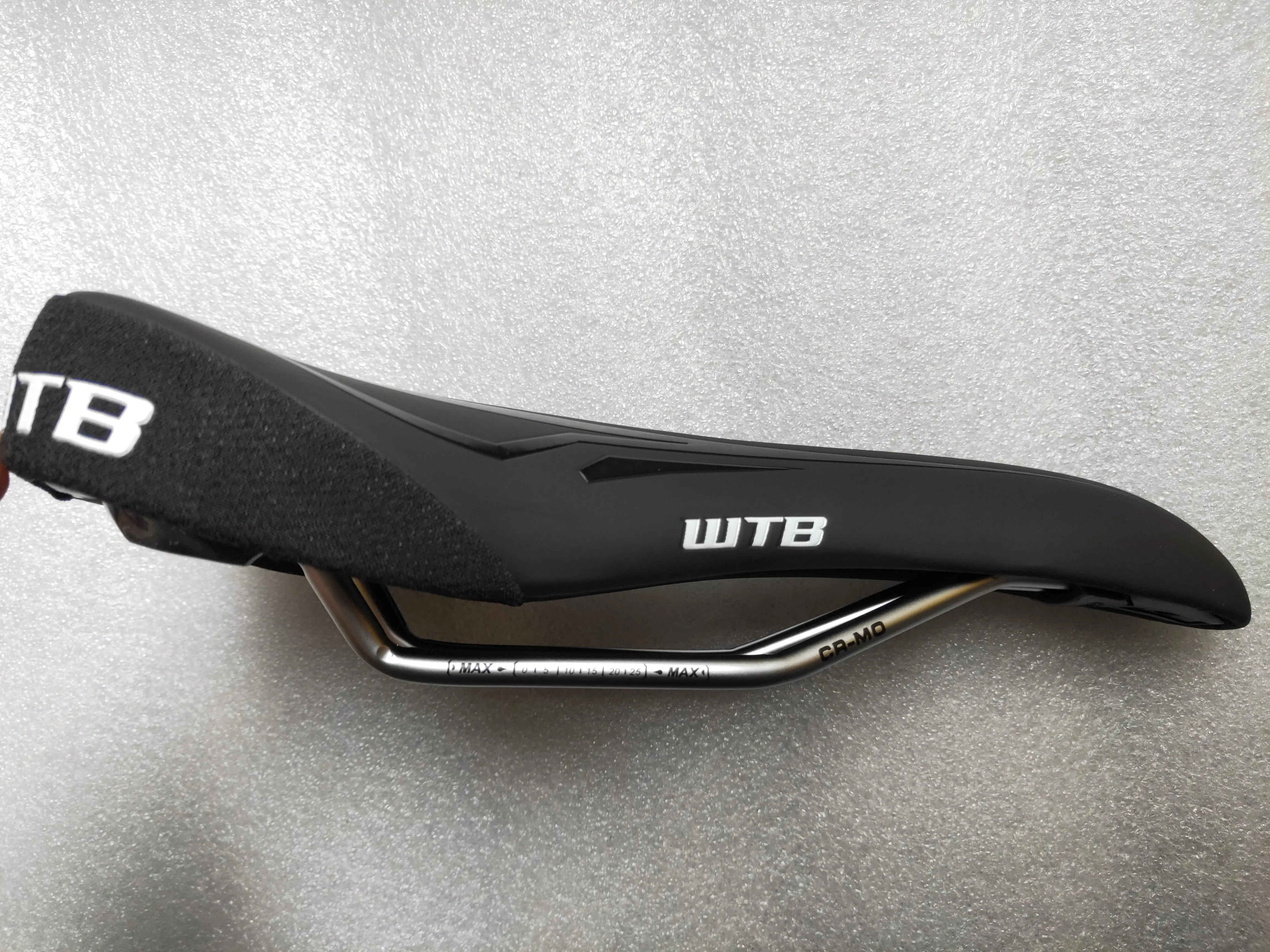 WTB ROCKET PRO LUXE ZONE CRMO RAIL 142 SADDLE SEAT NEW BLACK WEIGHT 243G