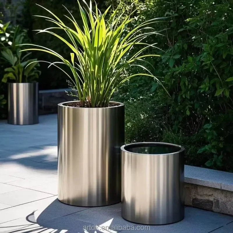 

82 Customized Modern Round Metal Flower Pots Stainless Steel Planter Box with LED Glow for Outdoor/Indoor Garden Decoration