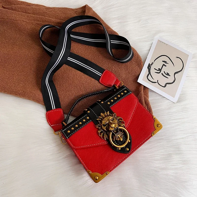 Female Fashion Handbags Popular Girls Crossbody Bags Totes Woman Metal Lion Head Brand Shoulder Purse Mini Square Messenger Bag