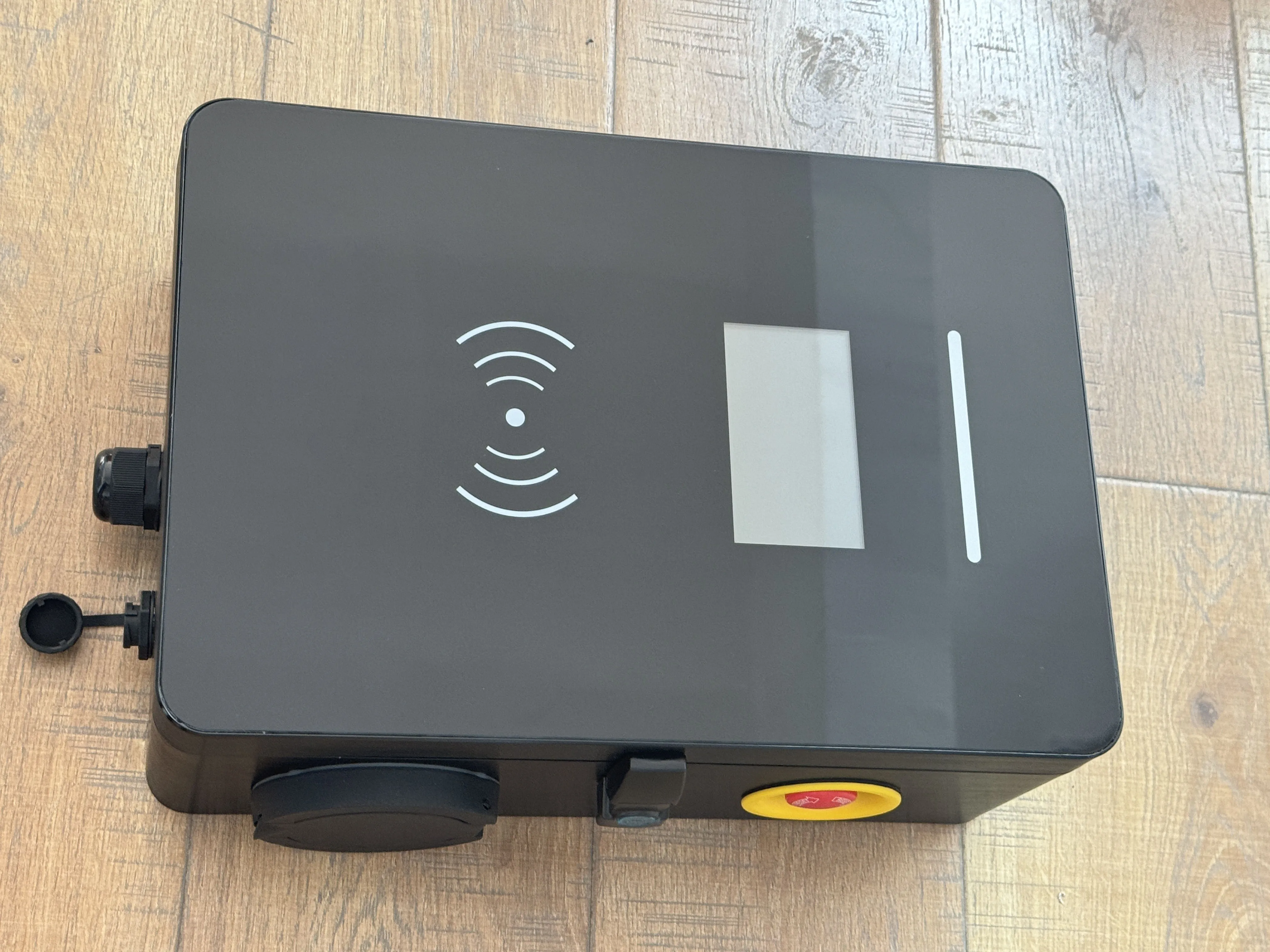 التجارية Ocpp Mennekes 32A 3 المرحلة 7kw 22kw 44kw مزدوجة بندقية Wallbox شحن كهربائي سريع EV محطات شحن مثبتة على الحائط