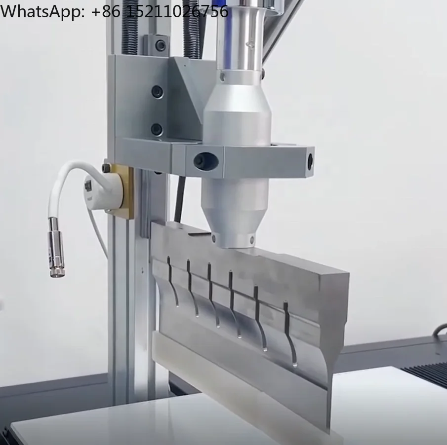 New Design Ultrasonic Food Cutting System with Wave Generator and 305mm Food Grade Blade Cutter
