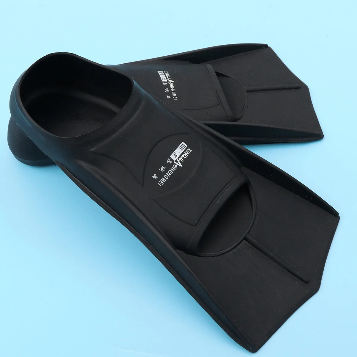 

1Pair Silicone Diving Training Fins Black M39-41 26cm Hydromechanical Kick Snorkeling Diving Flippers Snorkeling Fins
