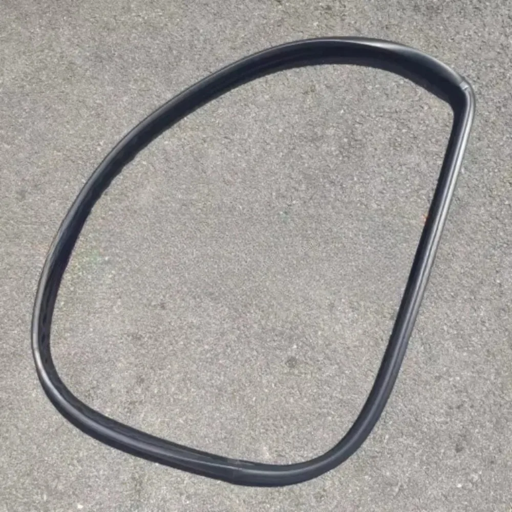 

Front Door Window Strip Glass Mudgroove Seal Center Rear for MAXUS V80 G10