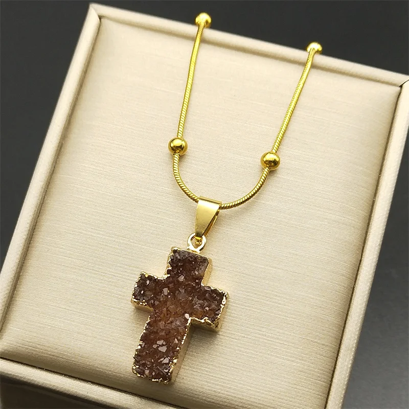 

Classic Jesus Brown Crystal Stone Cross Pendant Necklace Women Men Stainless Steel Gold Color Bead Chain Charms Party Jewelry