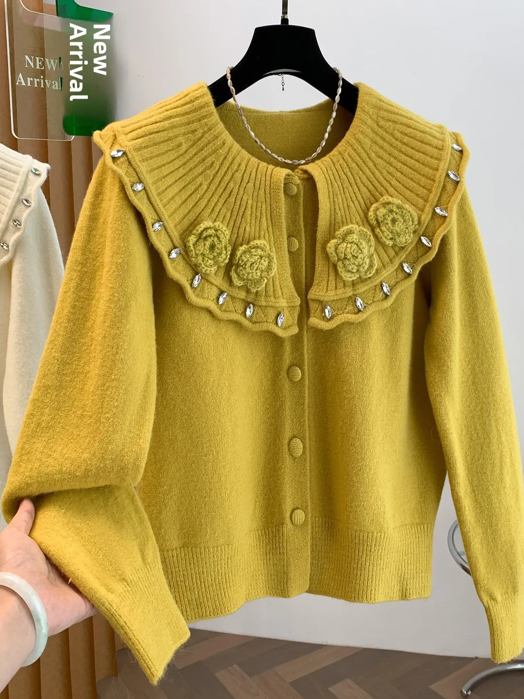 Elegant Women's Knitted Cardigan Gentle Glittering Heavy-Duty Diamond Large Collar Casual Style Coolmax Fiber Thin Model