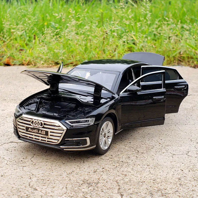 

1:32 AUDI A8 Alloy Car Model Diecast & Toy Vehicles Metal Toy Car Model High Simulation Sound and Light Collection Kids Toy Gift