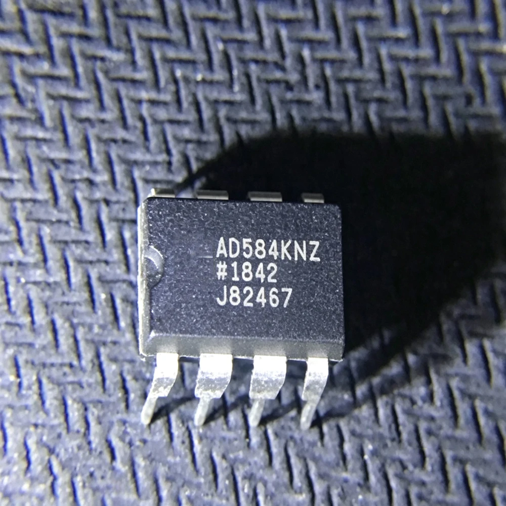 1PCS/lot AD584 AD584KNZ AD584KN AD584JN DIP-8 new original In Stock