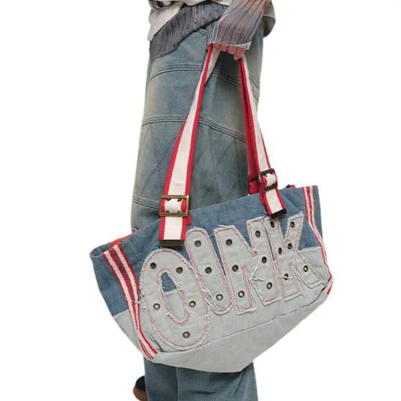 

American Retro Heavy-duty Letter Embroidery Metal Rivet Decoration Large Capacity Splicing Contrasting Color Shoulder Bag Trendy