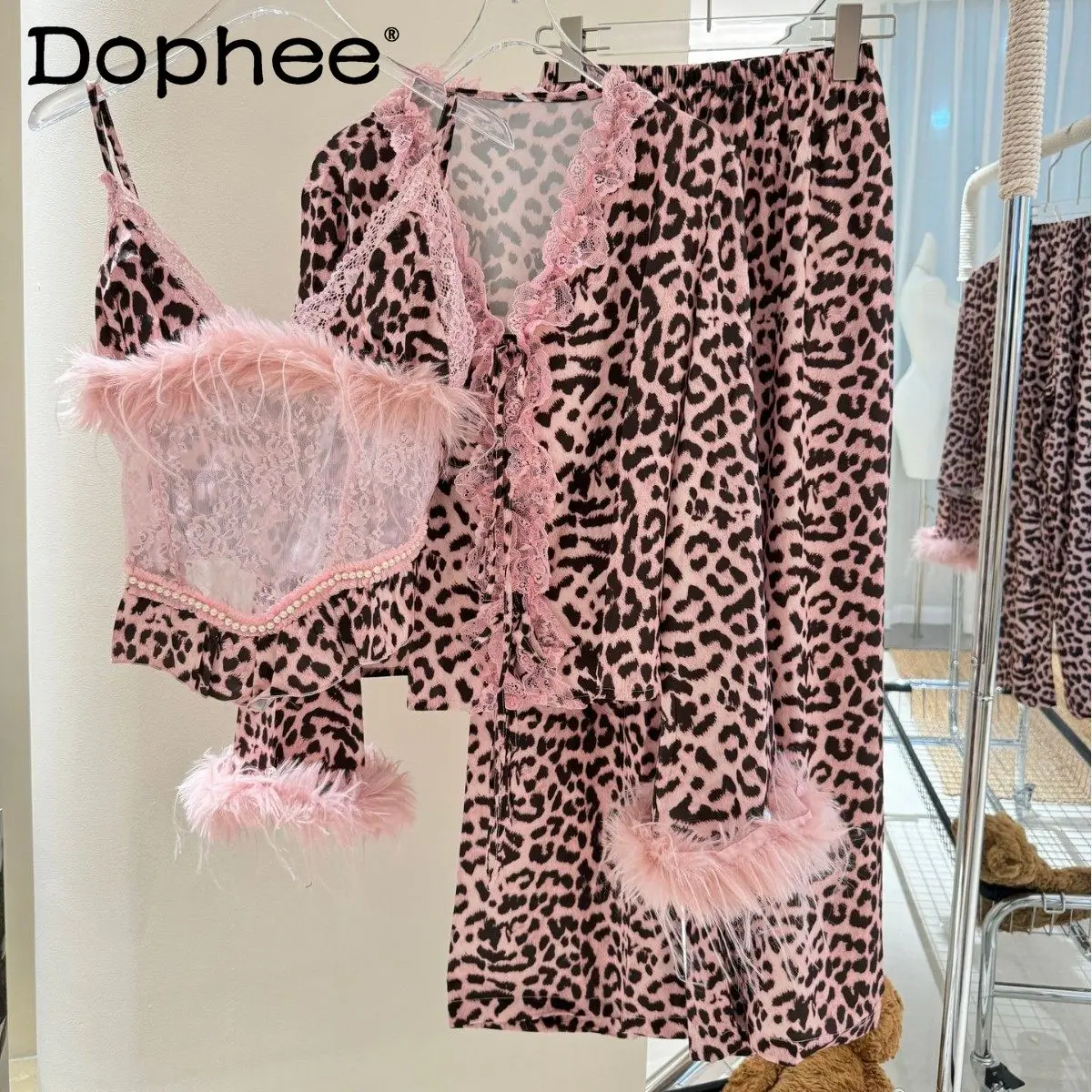 

2026 Spring New Sexy Leopard Lace Women's Pajamas Ice Silk Korean Style Heart Long Sleeve Loungewear
